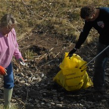 Volunteers collect litter during the 2019 Coulee Cleanup